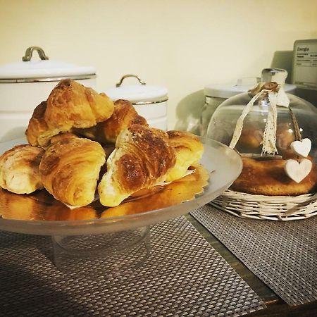 Svevaus Bed and Breakfast Bari Buitenkant foto
