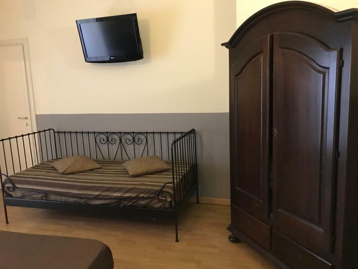 Svevaus Bed and Breakfast Bari Buitenkant foto
